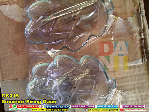 souvenir piring daun souvenir pernikahan souvenir piring daun souvenir pernikahan