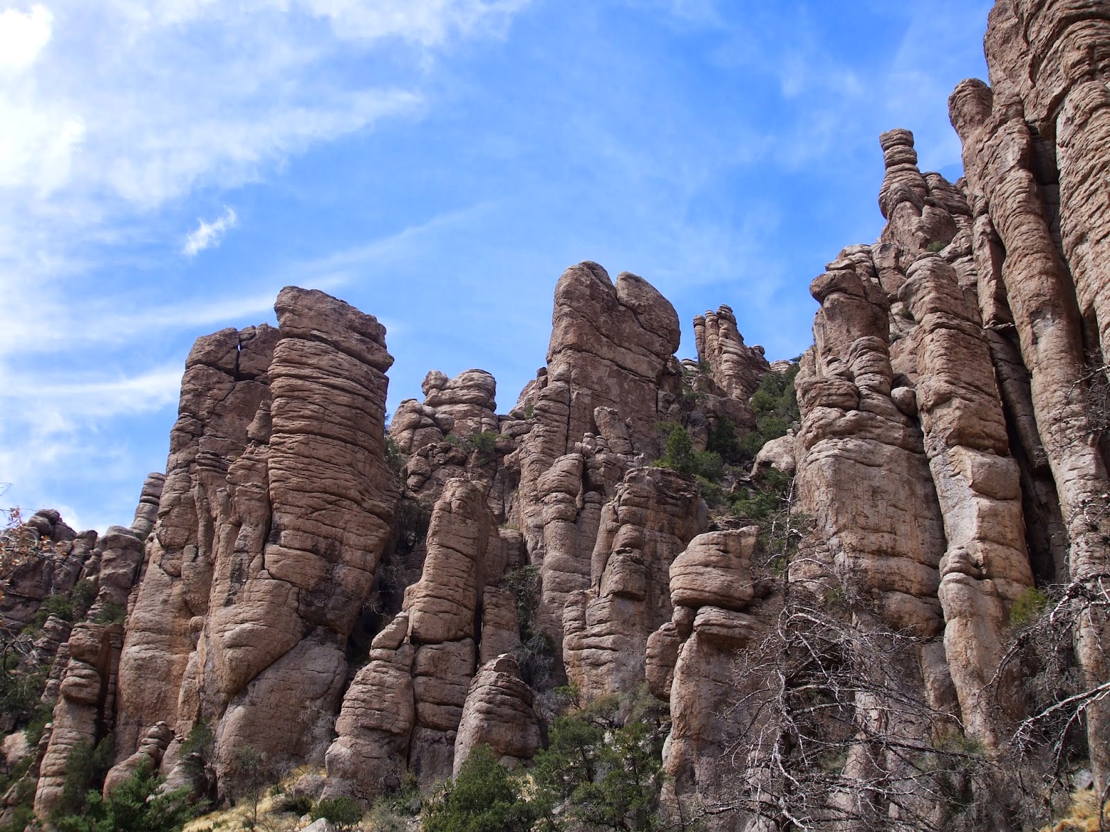 Tales of the Moose and Caboose: Land of Standing Up Rocks.