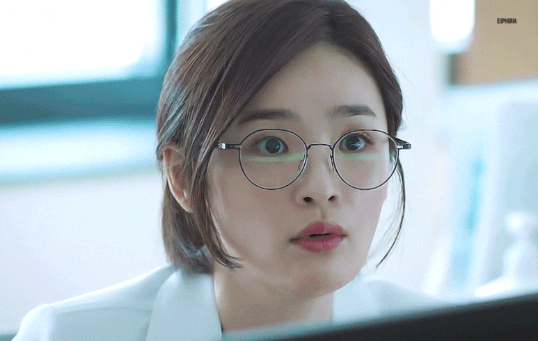 슬기로운 의사생활) 어제 훅들어온 채송화 x 안대위 (feat.내주식은어디로..) | 인스티즈