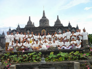 bali vipassana banjar metta meditation brahma retreat workshop cum june singaraja arama ayye vihara