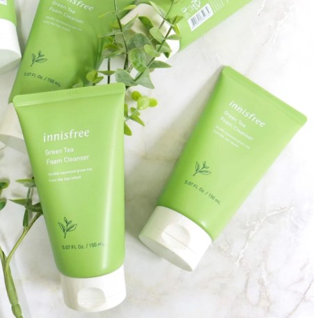 sua rua mat Innisfree Green Tea Foam Cleanser