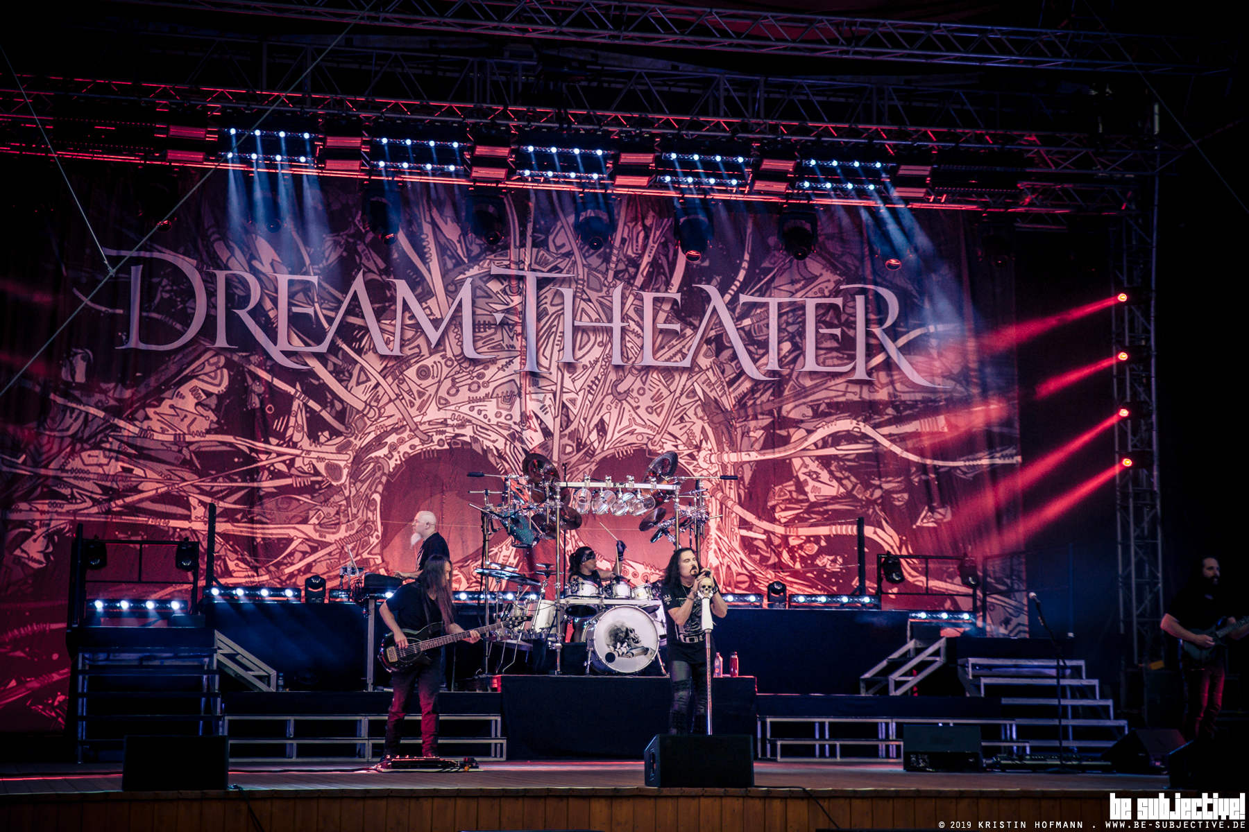 10 Lagu Dream Theater Terbaik yang Wajib didengar Metalhead Sindikat