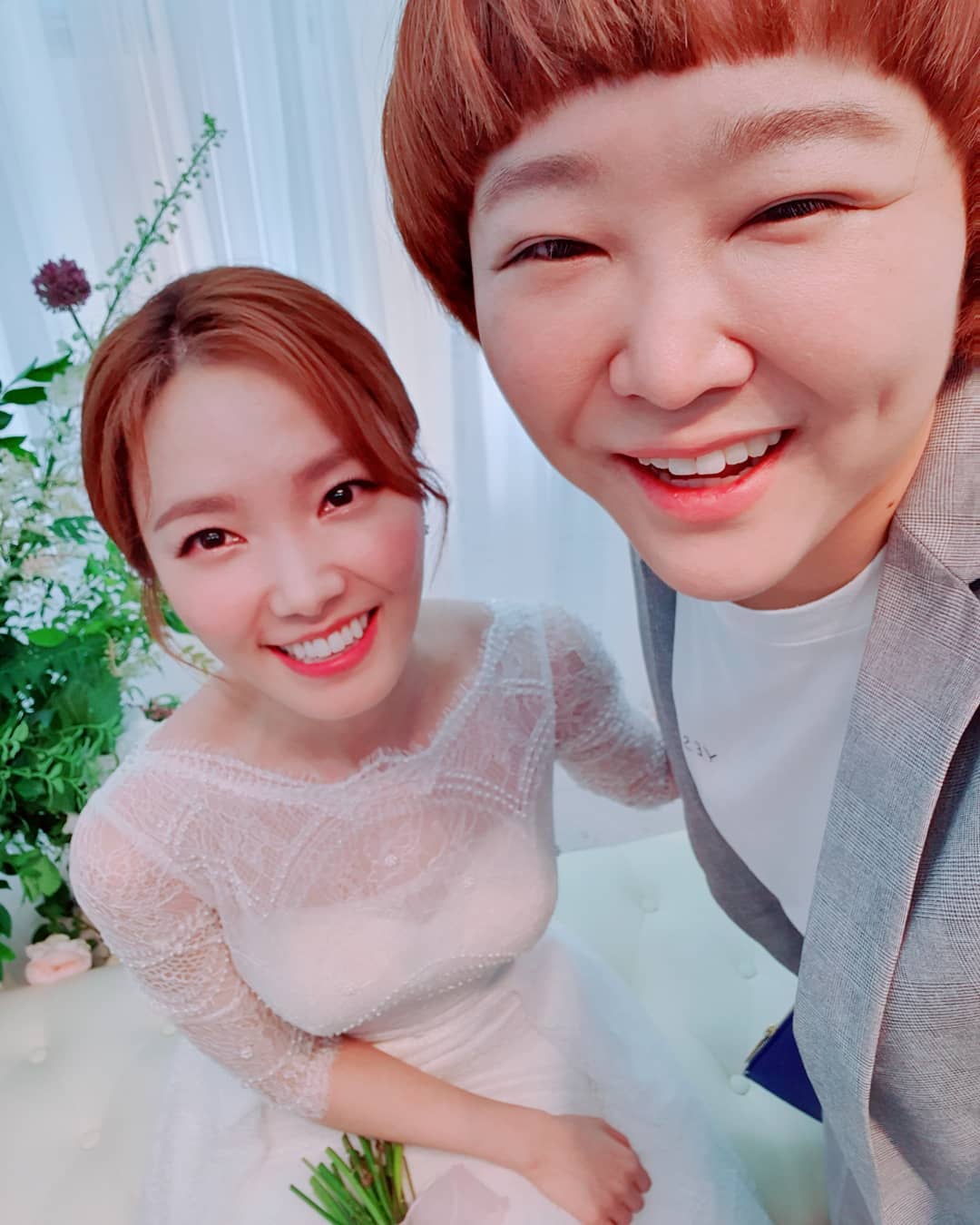 shin bora officially married today congratulations shin bora officially married today congratulations