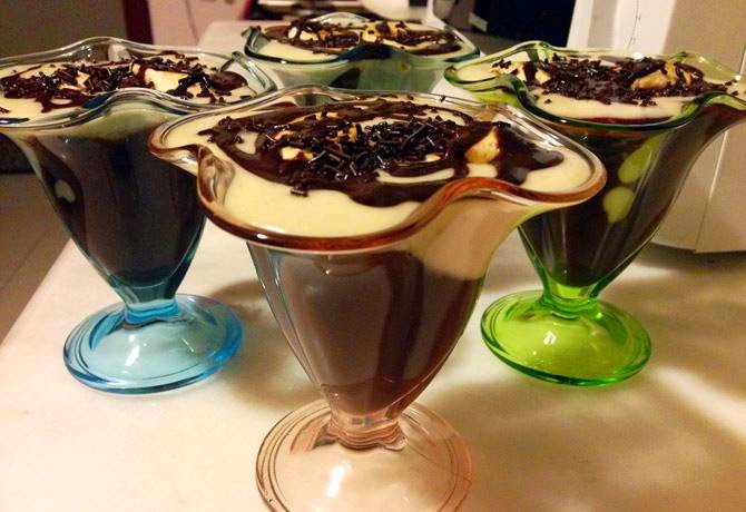 ŞEFABDULLAHUSTA 1 ÇİKOLATA SOSLU MUZLU MUHALLEBİ TARİFİ