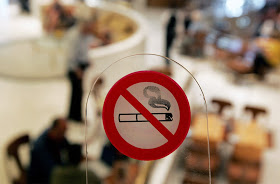 Τέλος το τσιγάρο σε κλειστούς δημόσιους χώρους... 
