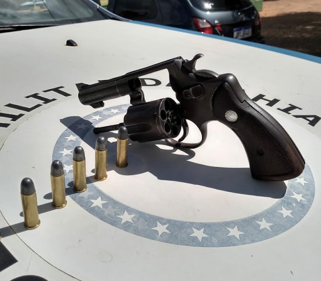 Polícia Militar prende acusado de arrombamento à residência em Ourolândia