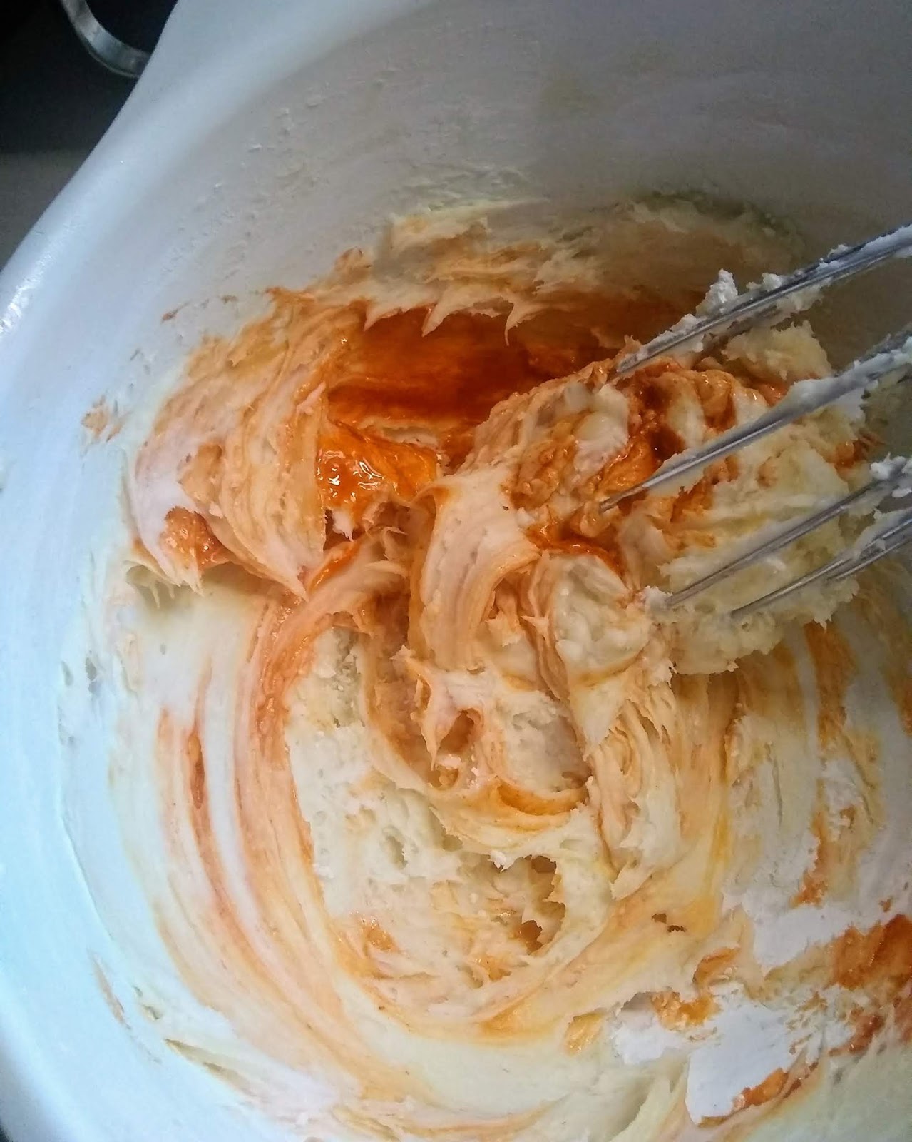 Simple Inspirations Homemade Carrot Food Coloring For Icing