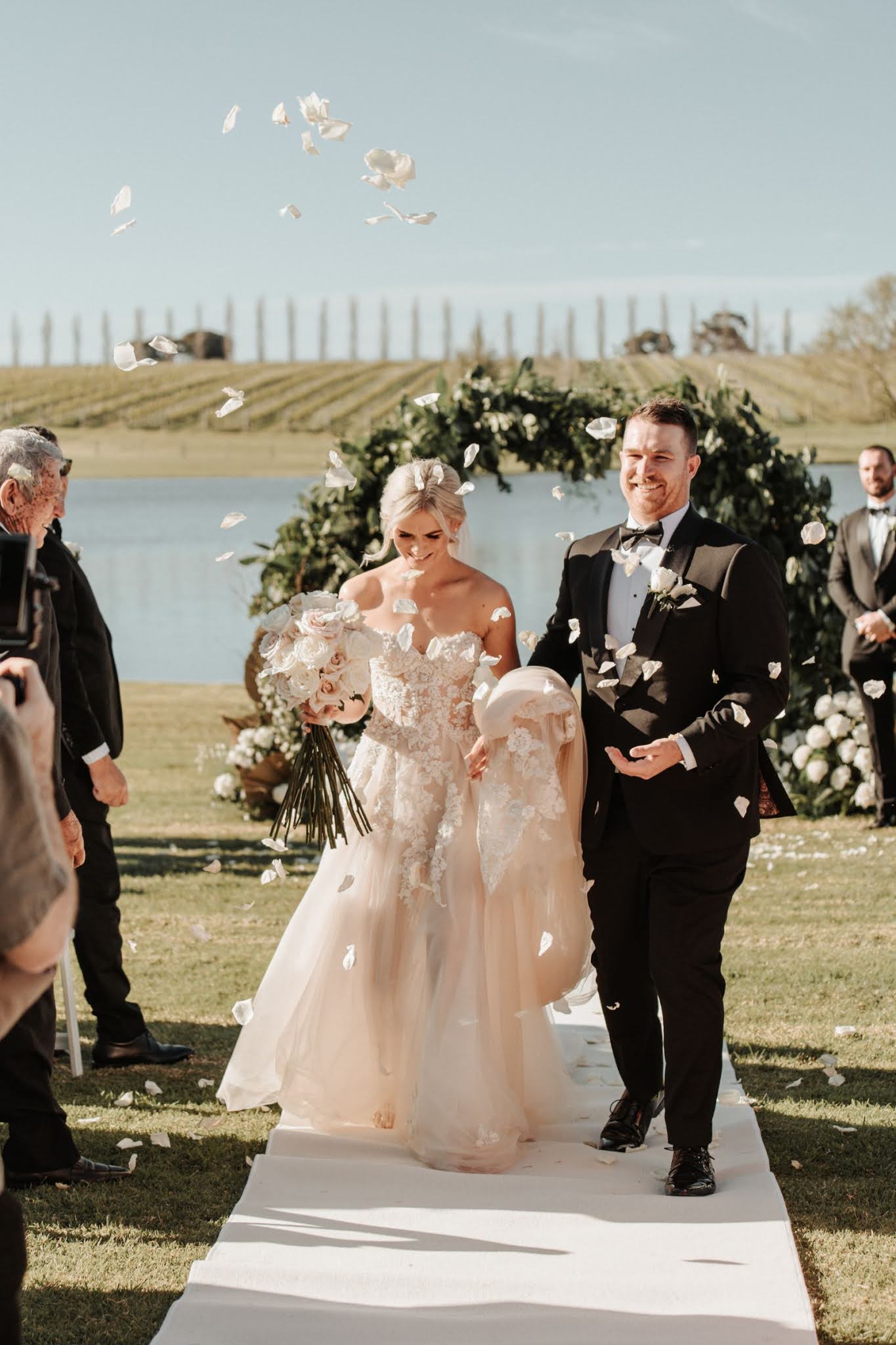 shannon stent photography stunning fraser gallop estate bridal gowns venue floral design