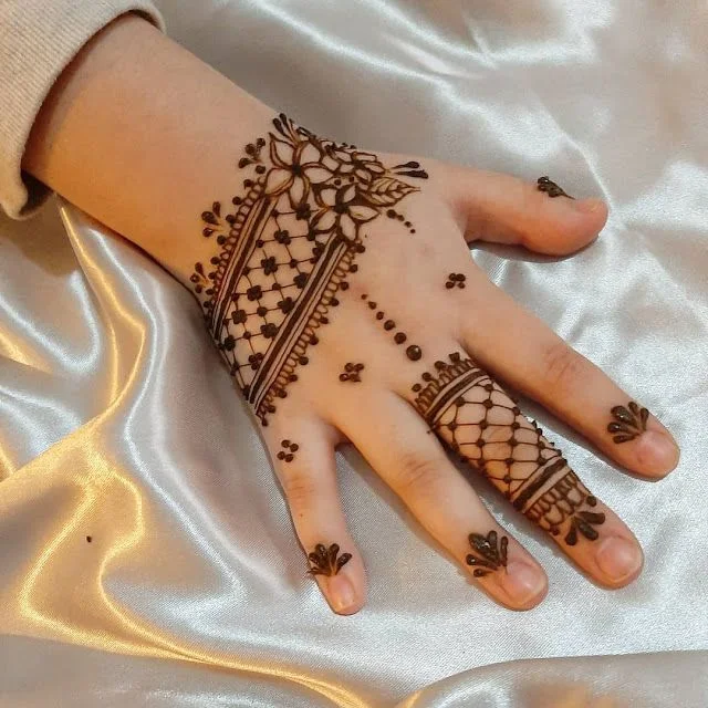 New Mehndi Designs – Beautiful Kids Mehndi Designs # p7