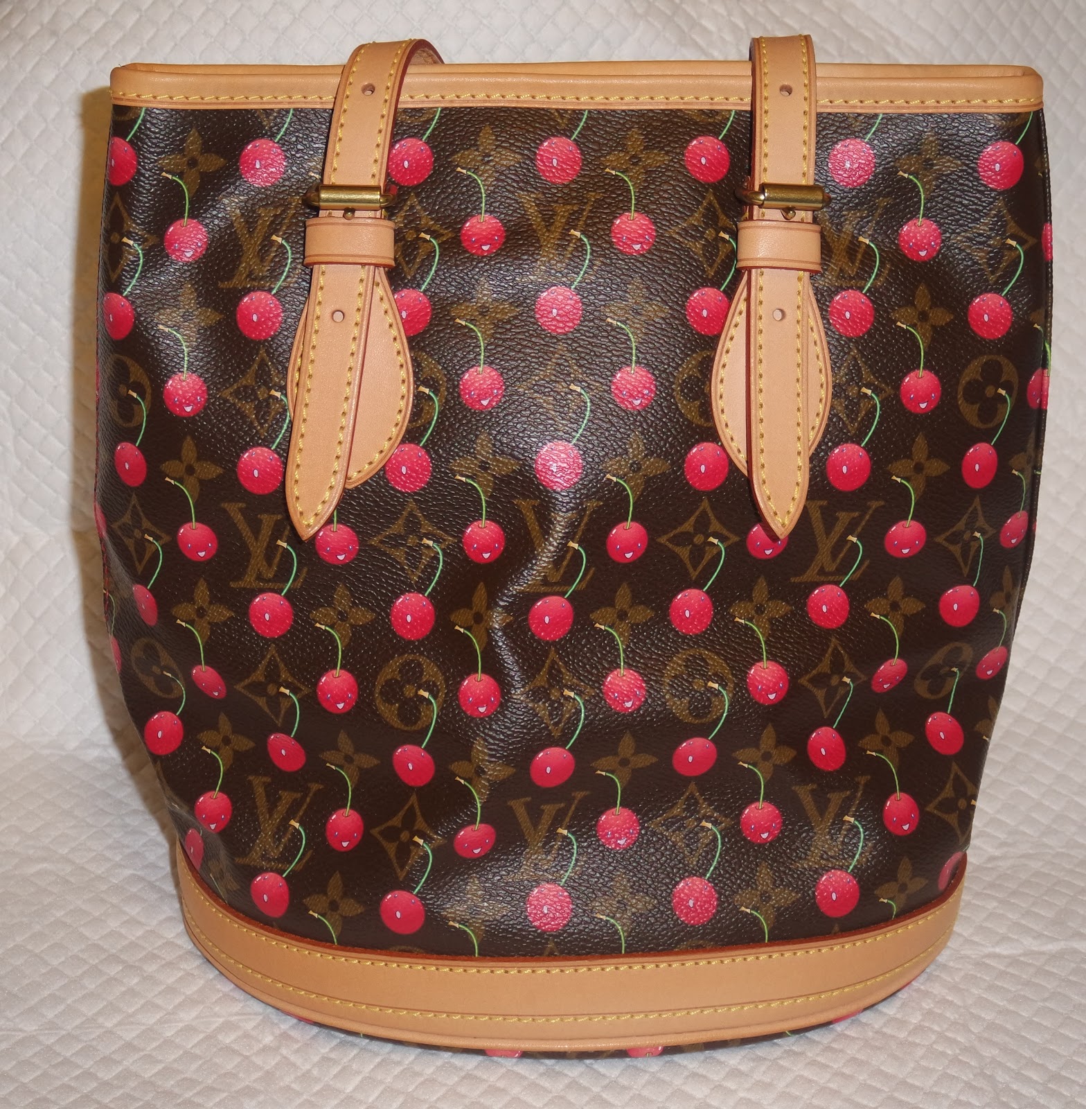 Twilly wrapped bag  Louie bag, Bags, Louis vuitton