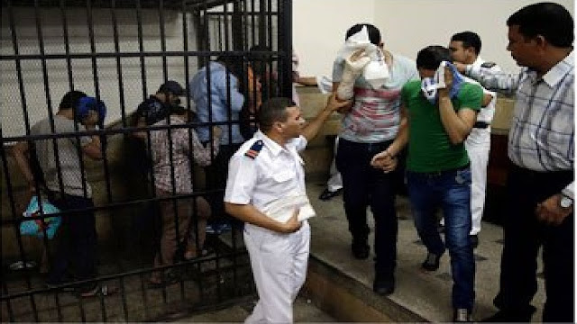 طريقة الشرطة المصرية في أصطياد الشواذ Maxresdefault%255B1%255D