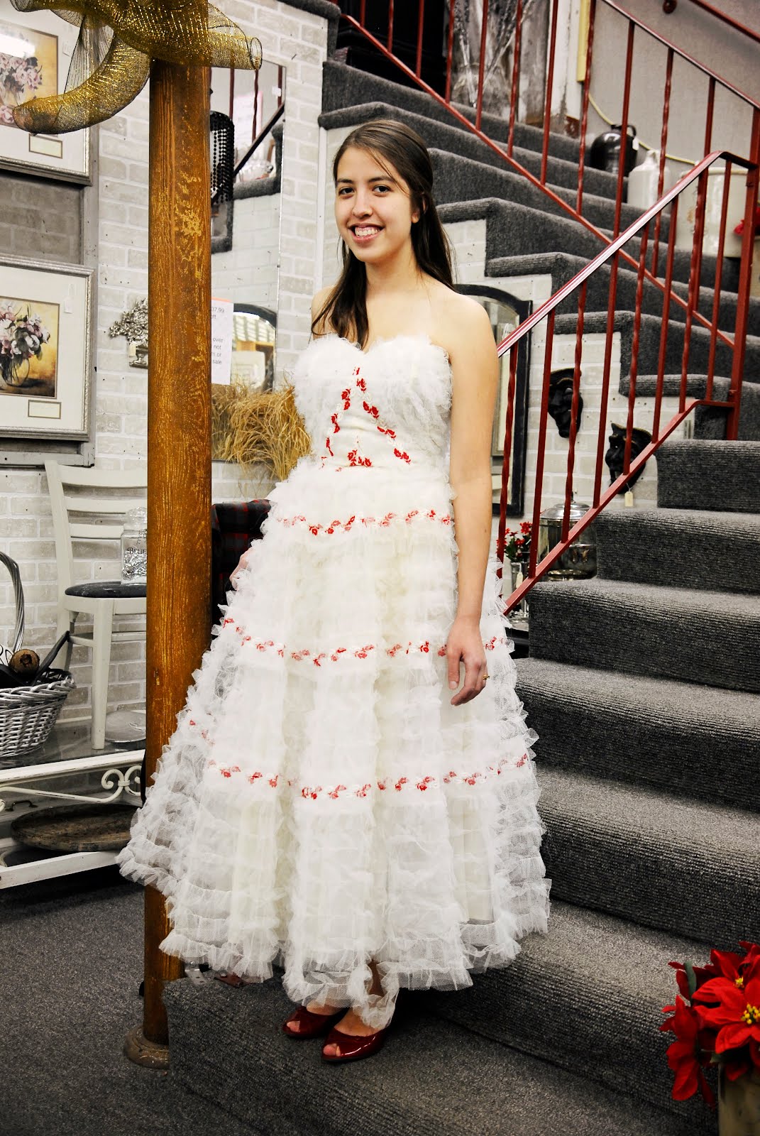 Antiques Downtown Vintage Fashion Show