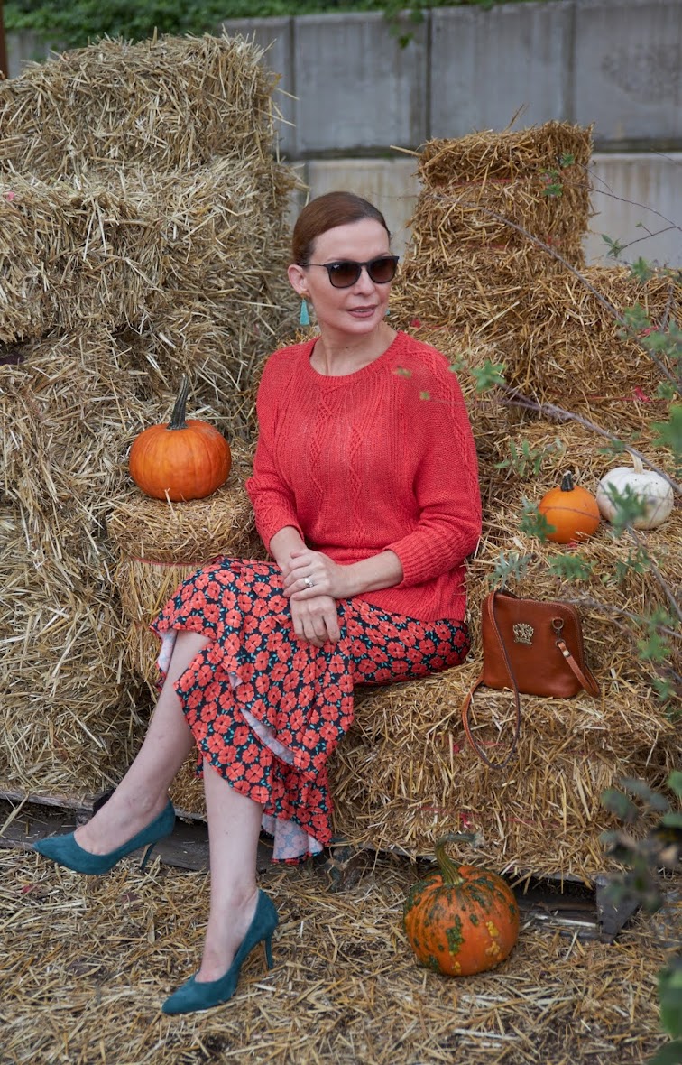 Pumpkin color outfit