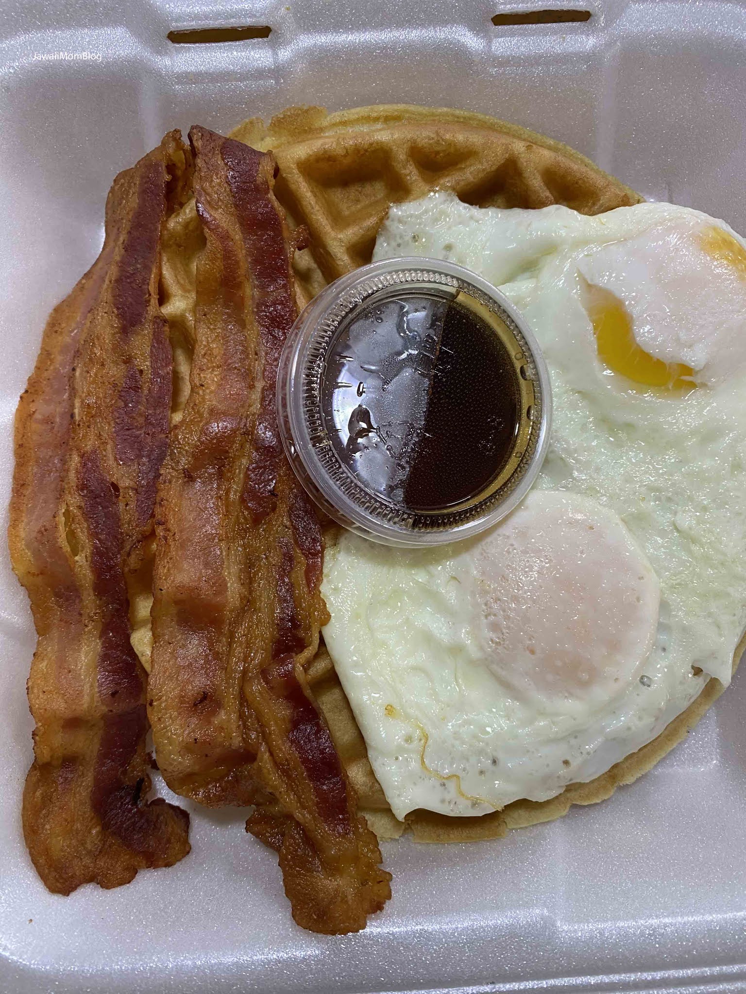 Hawaii Mom Blog Pancakes & Waffles Aiea