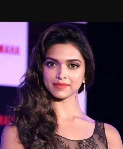 Deepika Padukone shares a hilarious meme supported her recent foil mask selfie Deepika Padukone shares a hilarious meme supported her recent foil mask selfie