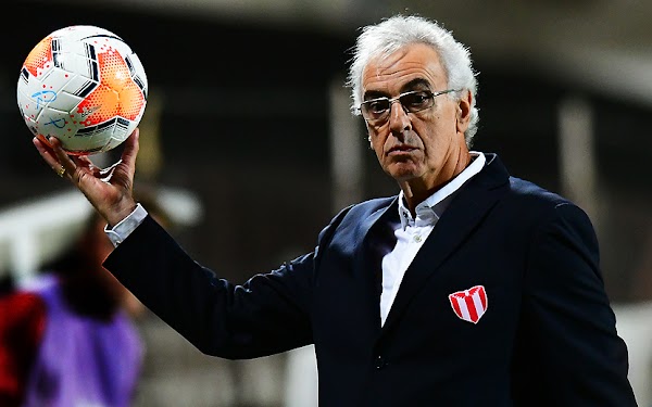 Oficial: River Plate de Uruguay, renueva el técnico Fossati