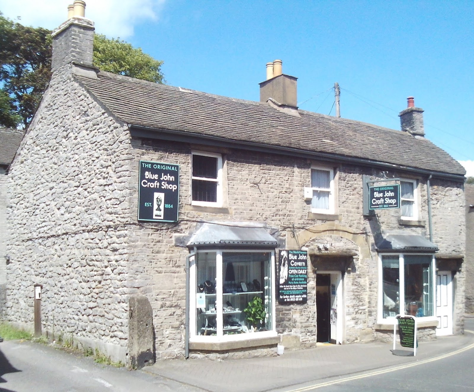 Walking The Peak Castleton, Edale, Upper Booth, Barber Booth, and Hope
