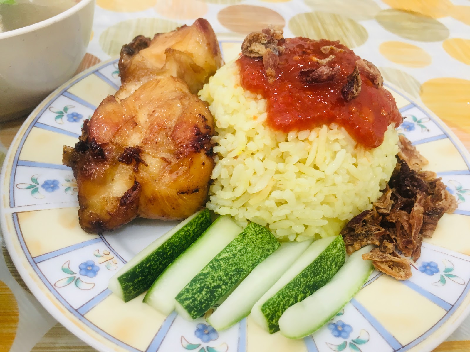 Nasi ayam hainan che nom