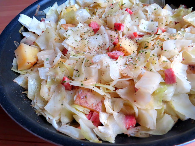 Smothered Cabbage with Ham