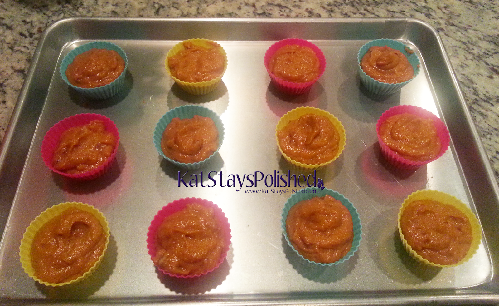 OvenArt Bakeware Silicone Baking Cups | SkinnyTaste Pumpkin Nut Muffins | Kat Stays Polished