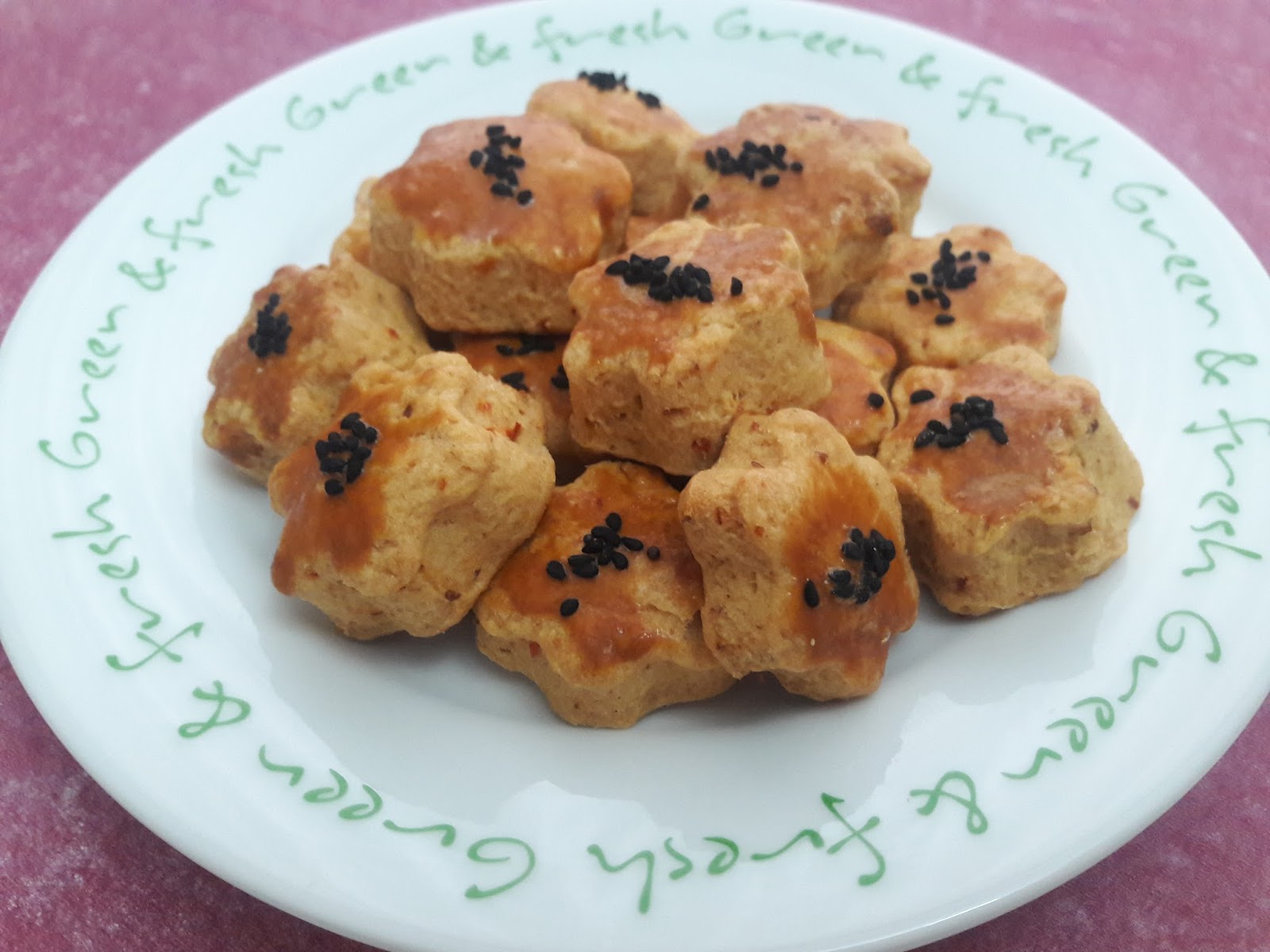 Tuzlu Makas Acılı Kurabiye
