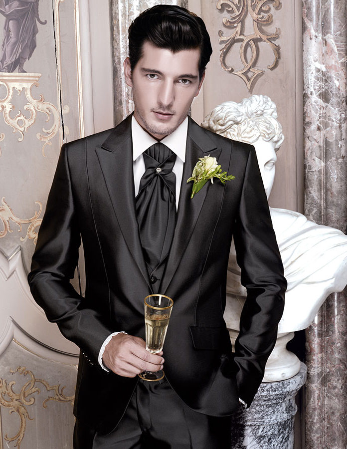 Opt for a Groom Tuxedo for the Big Day Fashion and Grooming Geek