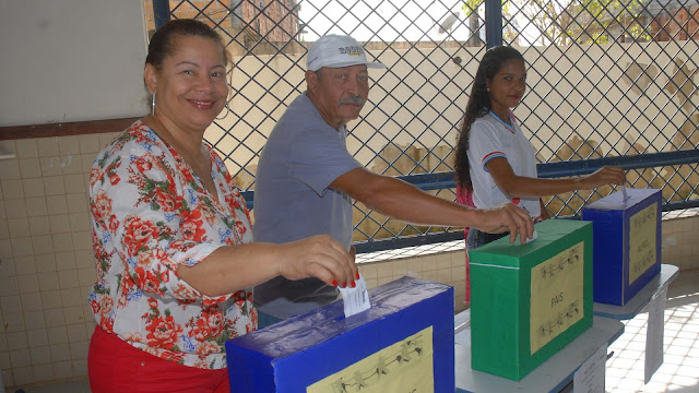 Chapas realizam campanha para a eleição do Colegiado Escolar nas escolas estaduais