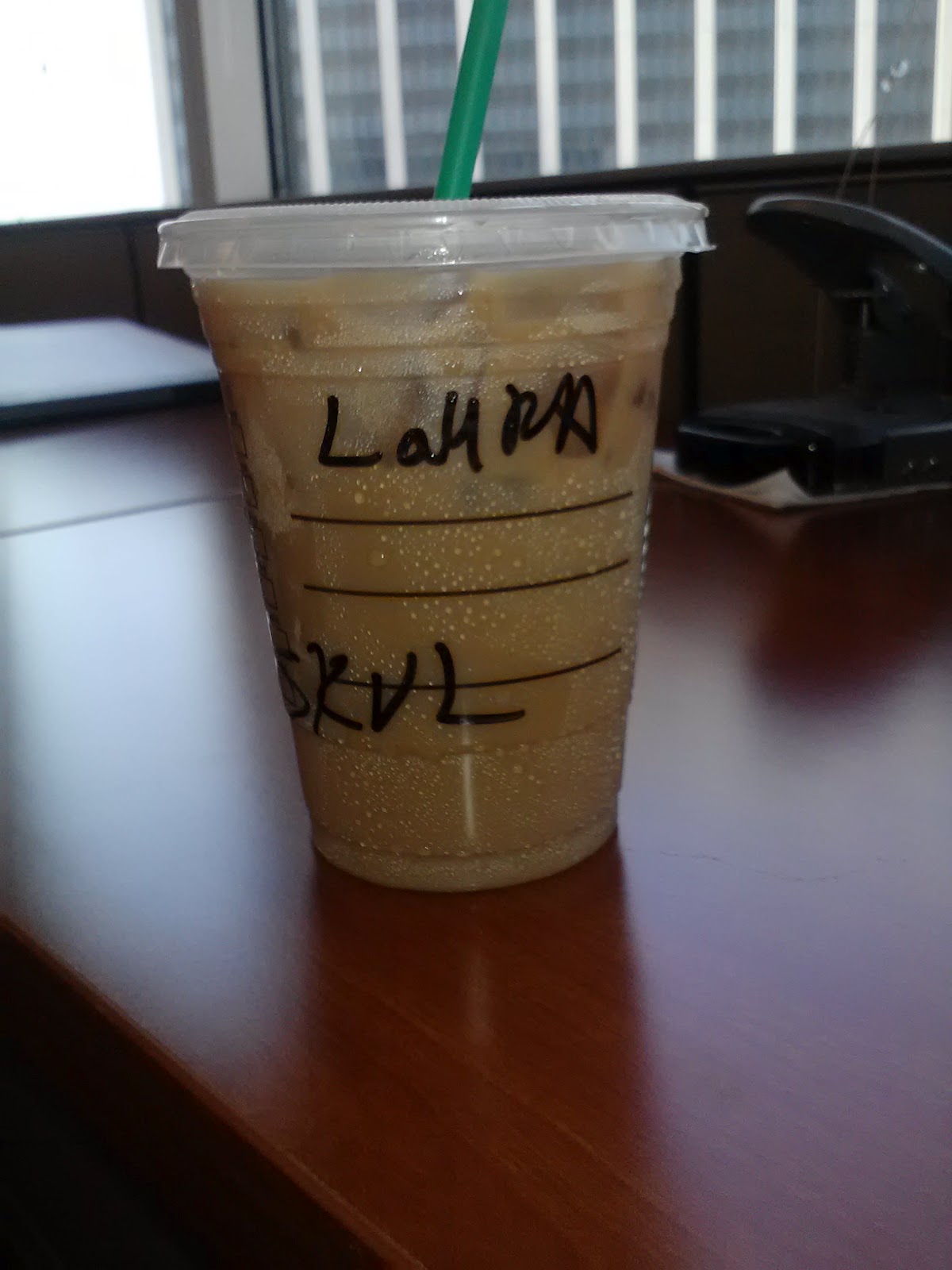 The Epic Fail: Ari'S Starbucks Video - dskvm1e