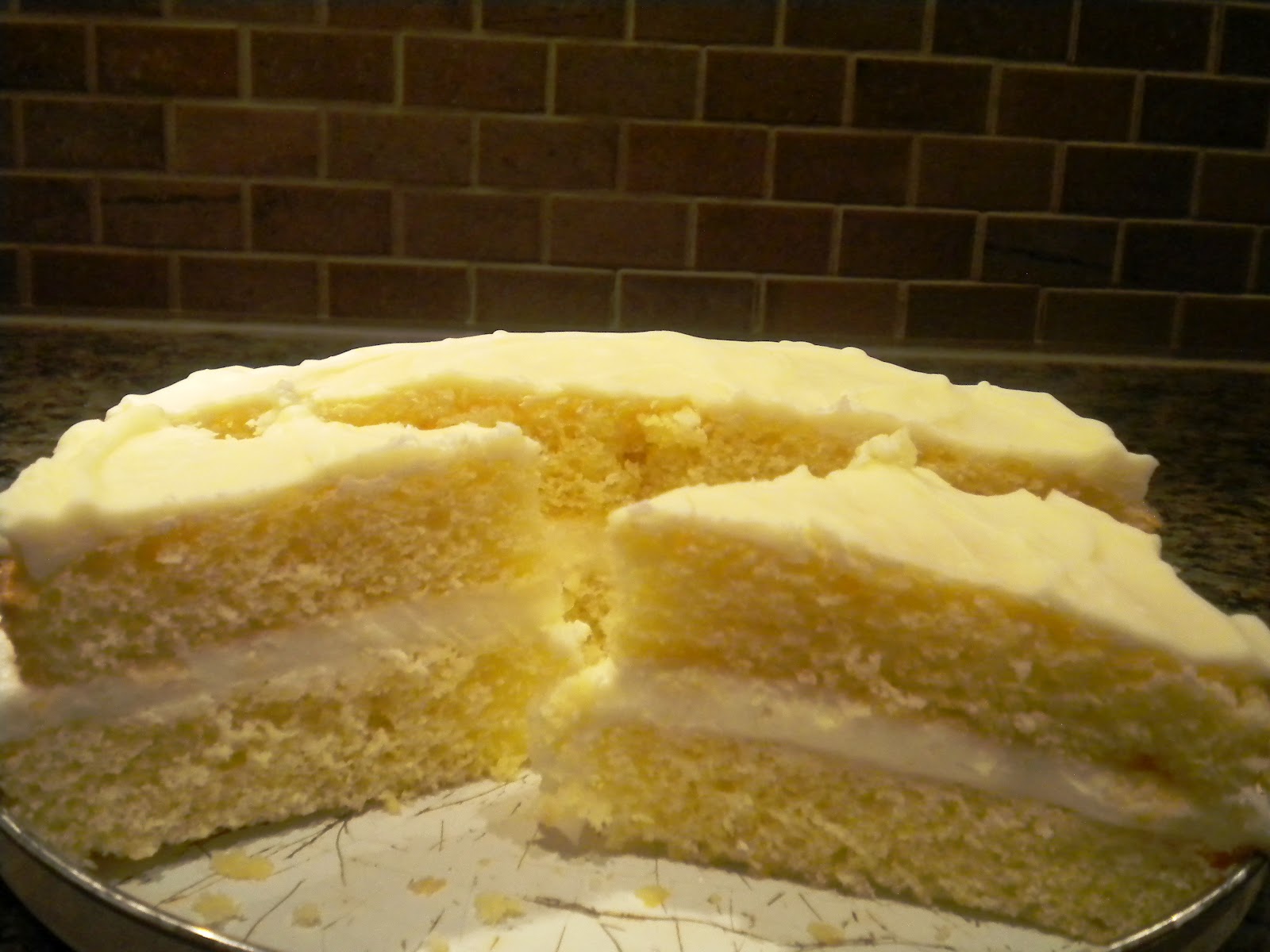 The Rookie Cook: Lemon Victoria Sponge Cake with White ...