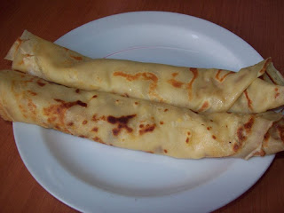 CLATITE CU LAPTE SI CREMA FINA DE BRANZA