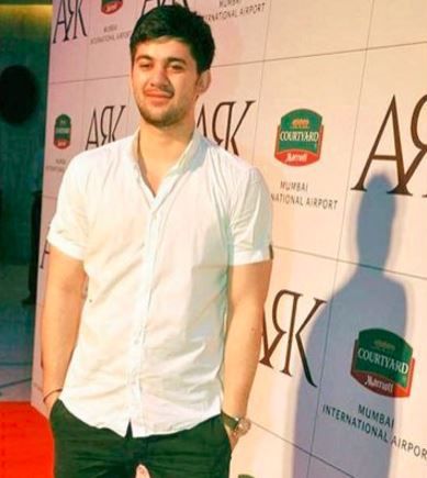 Karan Deol Wiki, Movies,affairs, Biodata, Contact-info, Family, News, OMG