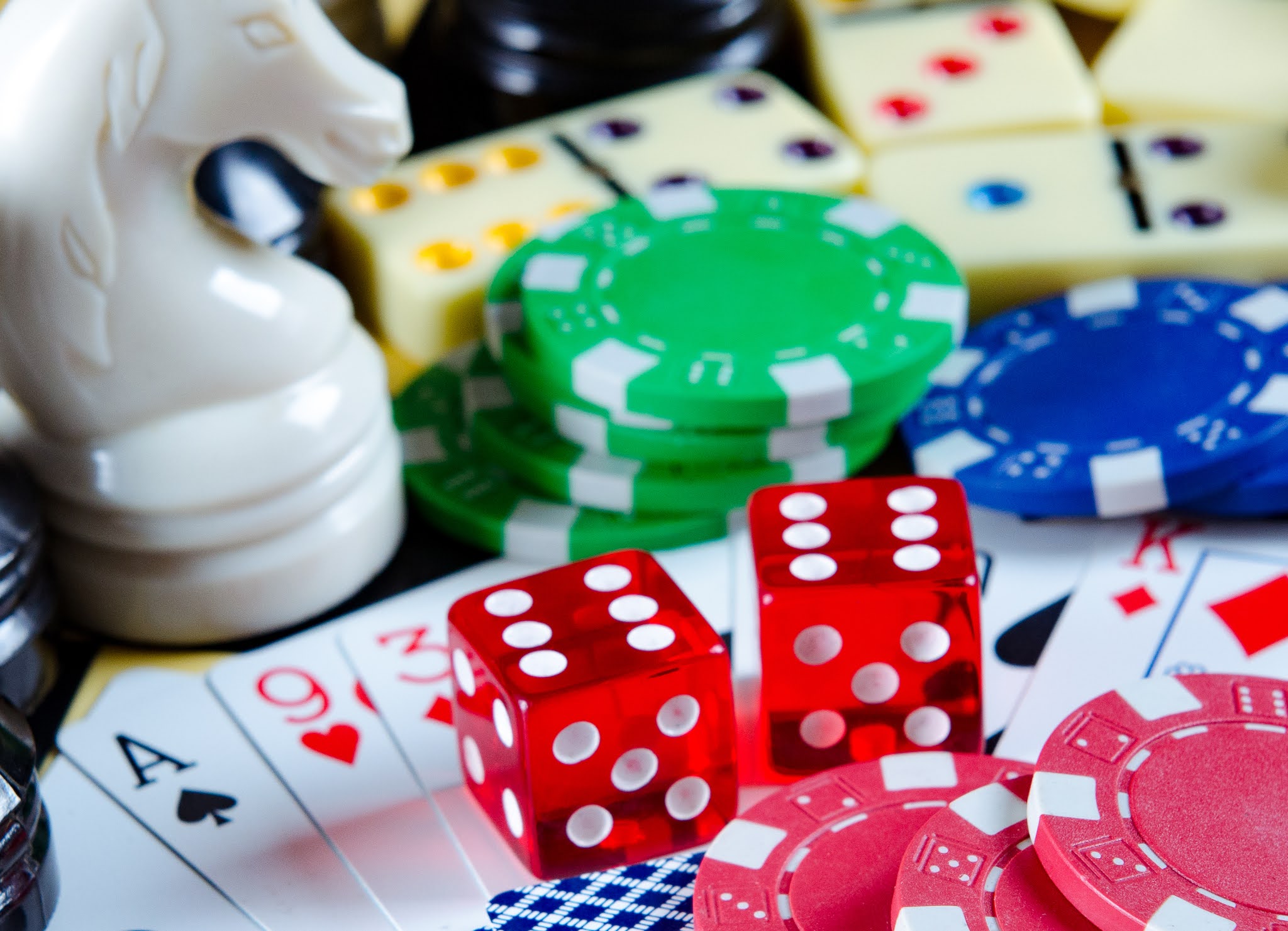 How to Play Spades Card Game?