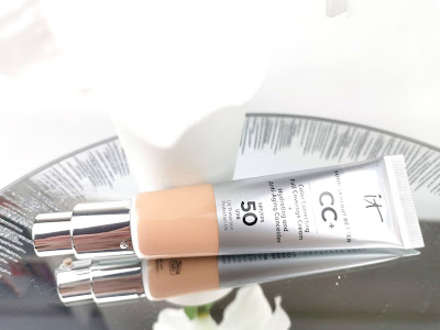 IT COSMETICS - CC + HYDRATING AND ANTI-AGING CONCEALER