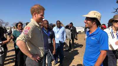 Pangeran Harry Puji Pekerjaan Kelompok Misi Kristen Selama Kunjungan Ke Afrika