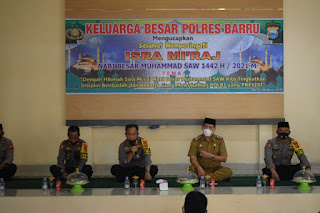 Peringatan Isra Mi'raj Dihadiri Kapolres Barru