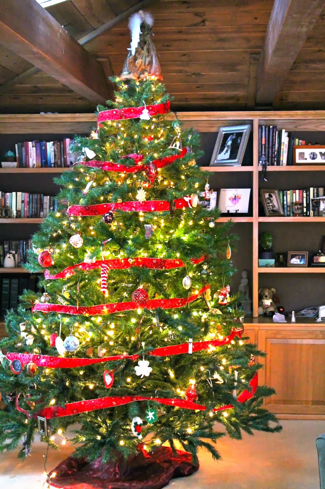 Centerpiece Tutorial and a DIY Christmas - I do deClaire