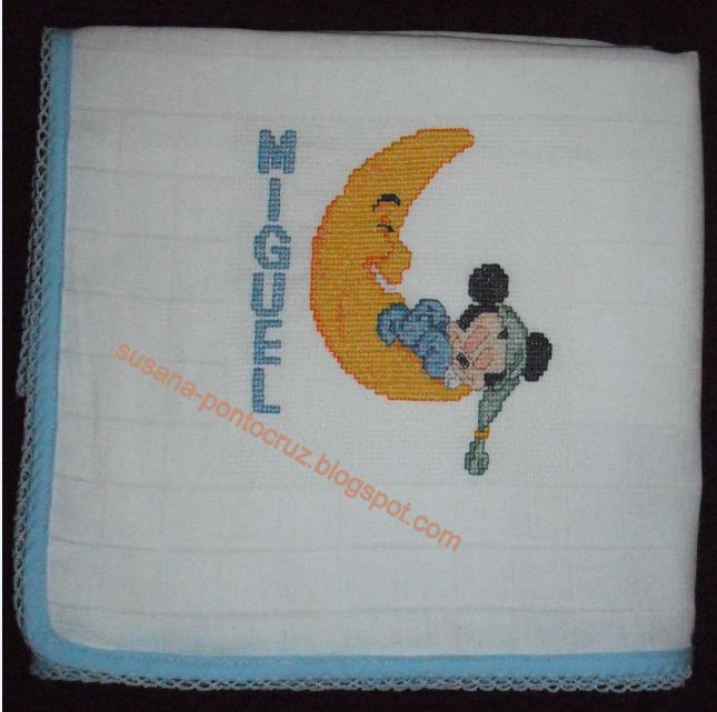 Ponto Cruz: Fralda Mickey