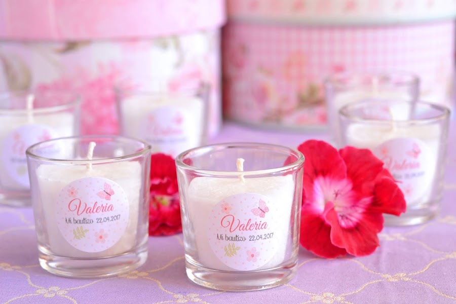 velas naturales en rosa y blanco detalles bautizo nina
