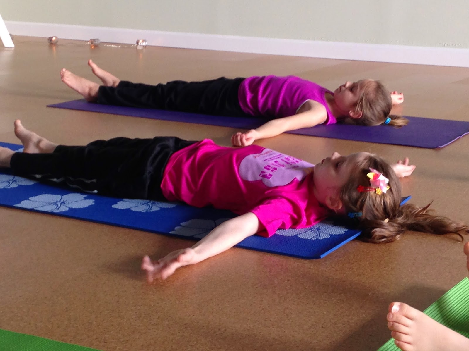 A Crafty Chick Brownie Outing Yoga (Brownie Quest)