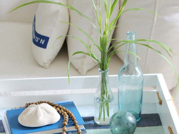 How to give a beachy look to an old crate.