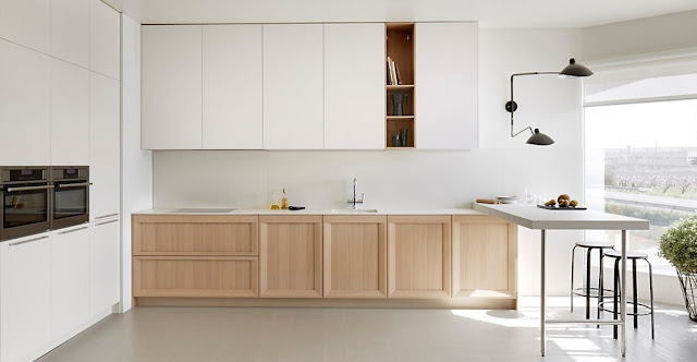 cocina-blanca-y-madera