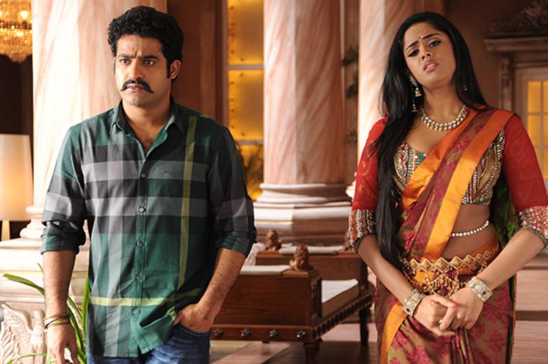 Indian Actress Online: Dammu Movie New Stills