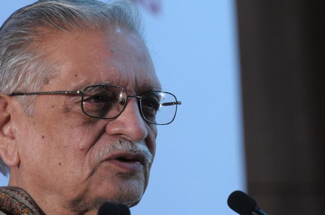 Returned Award  Only Way To Protest: Gulzar
