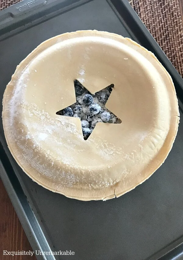 Super Quick Blueberry Pie With star cutout in crust