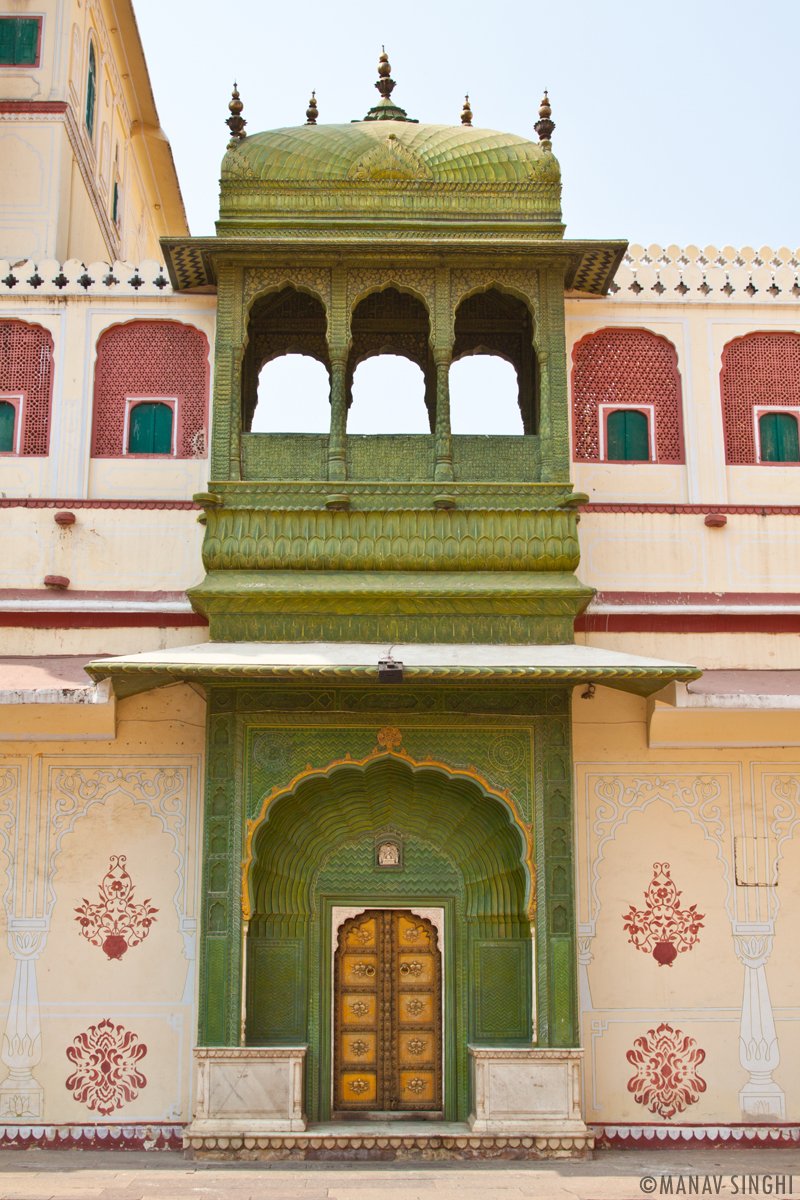 Leheriya-Gate at The City Palace, Jaipur.