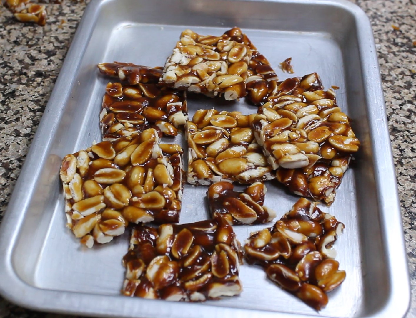 Peanut Jaggery Chikki Recipe मूंगफली गुड़ की चिक्की Shengdana Gur