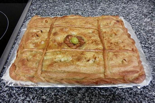 empanada gallega de atun con masa de pan