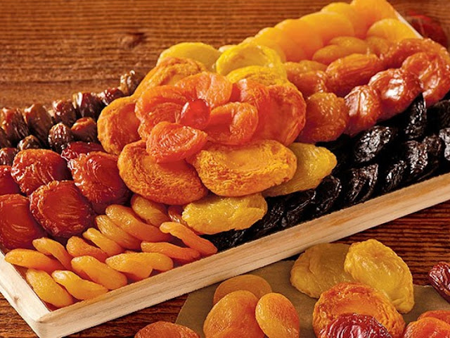 الفواكه المجففة