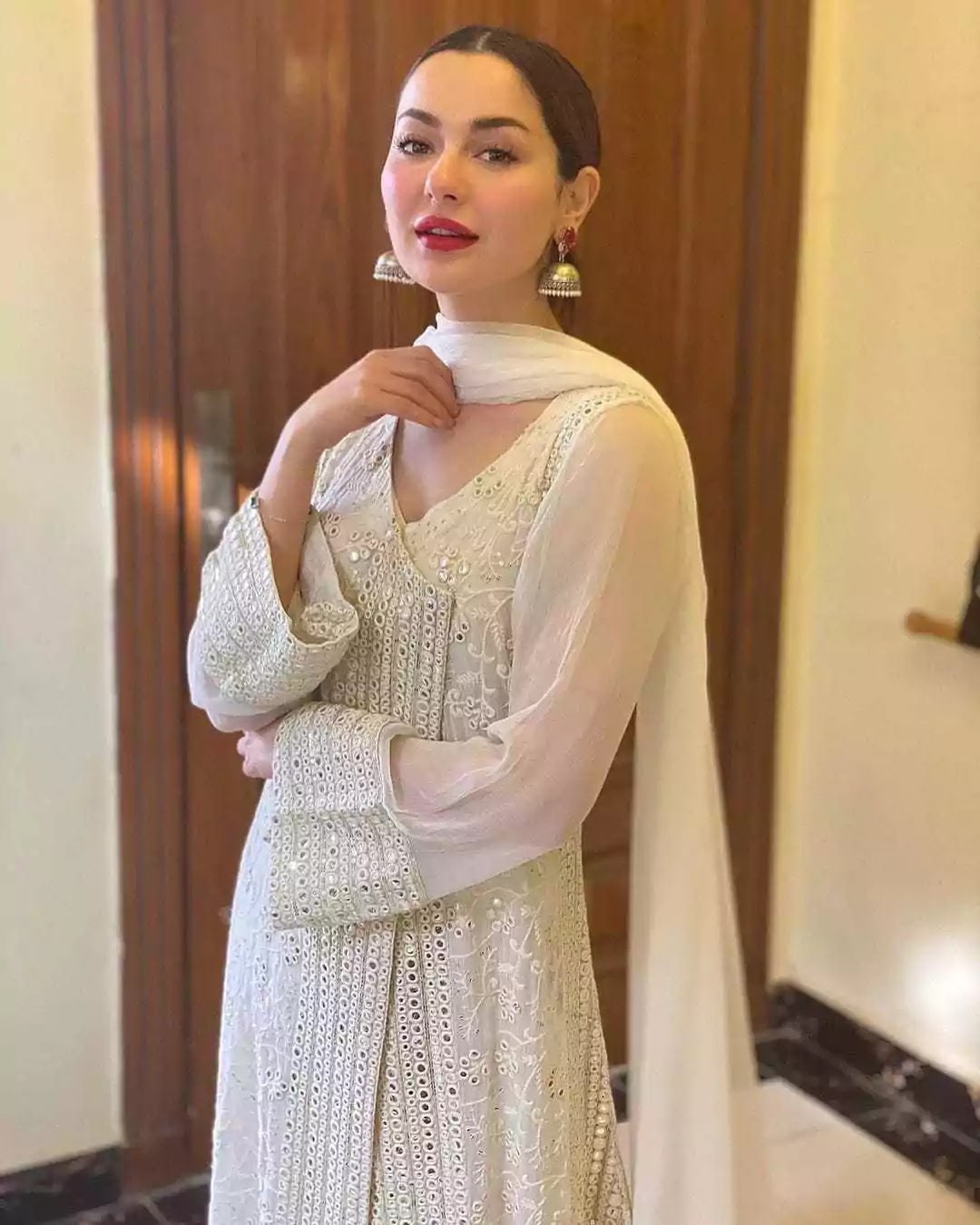 Hania Amir Last Night On Party Enjoy Clicks With School Friends