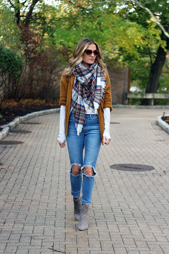 Late Fall Colors + Link Up | Threads for Thomas